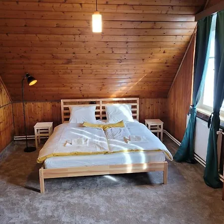 Chalet Na Cvicence *